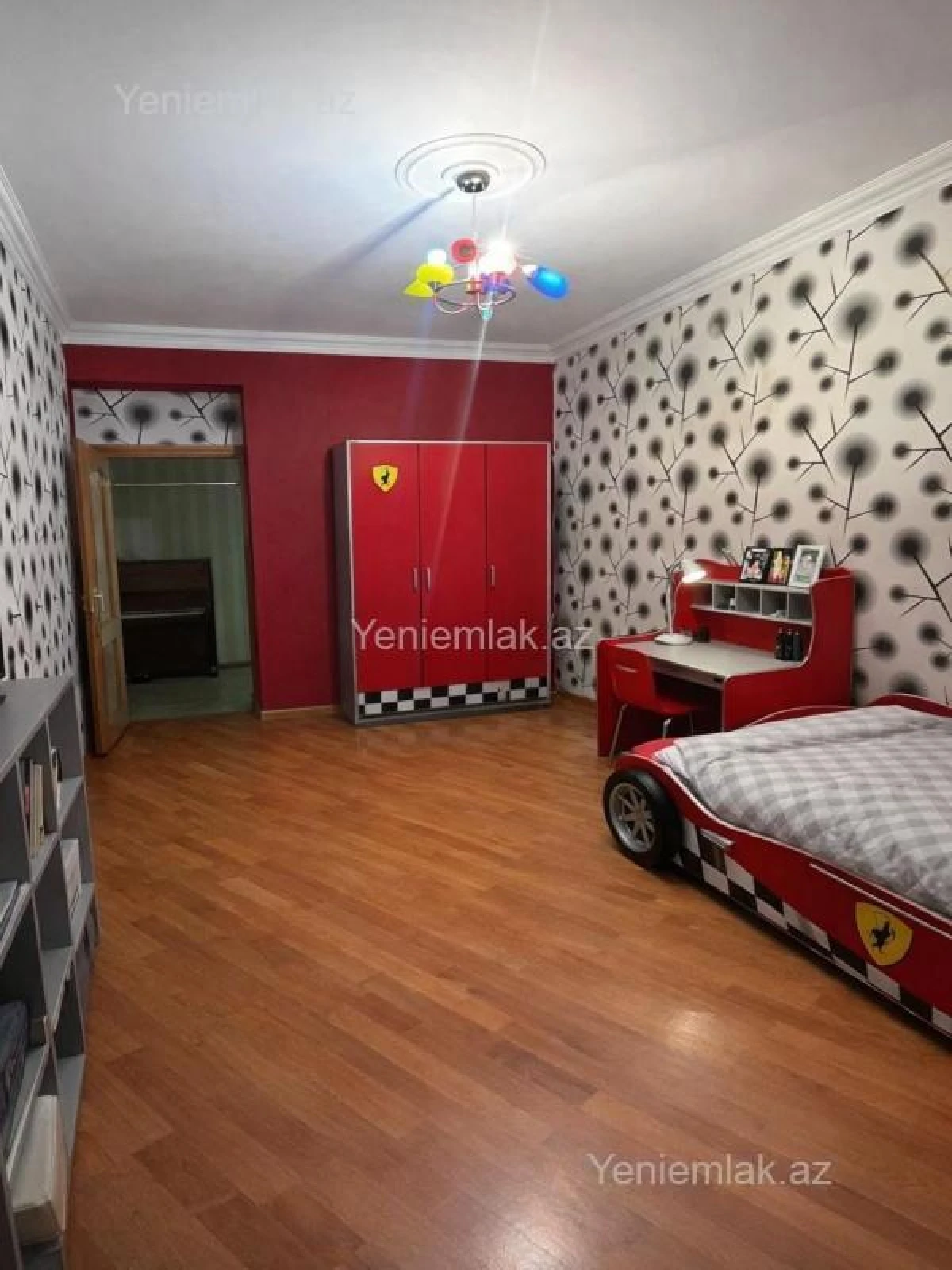 Satılır 4 otaqlı yeni tikili 160 m²