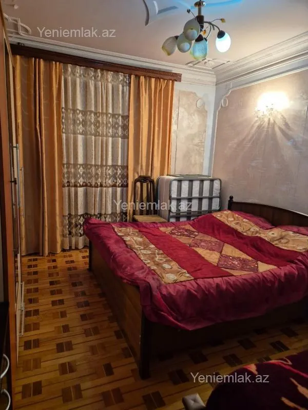 Satılır 3 otaqlı köhnə tikili 77 m²