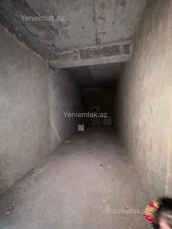 Satılır 3 otaqlı yeni tikili 135 m²