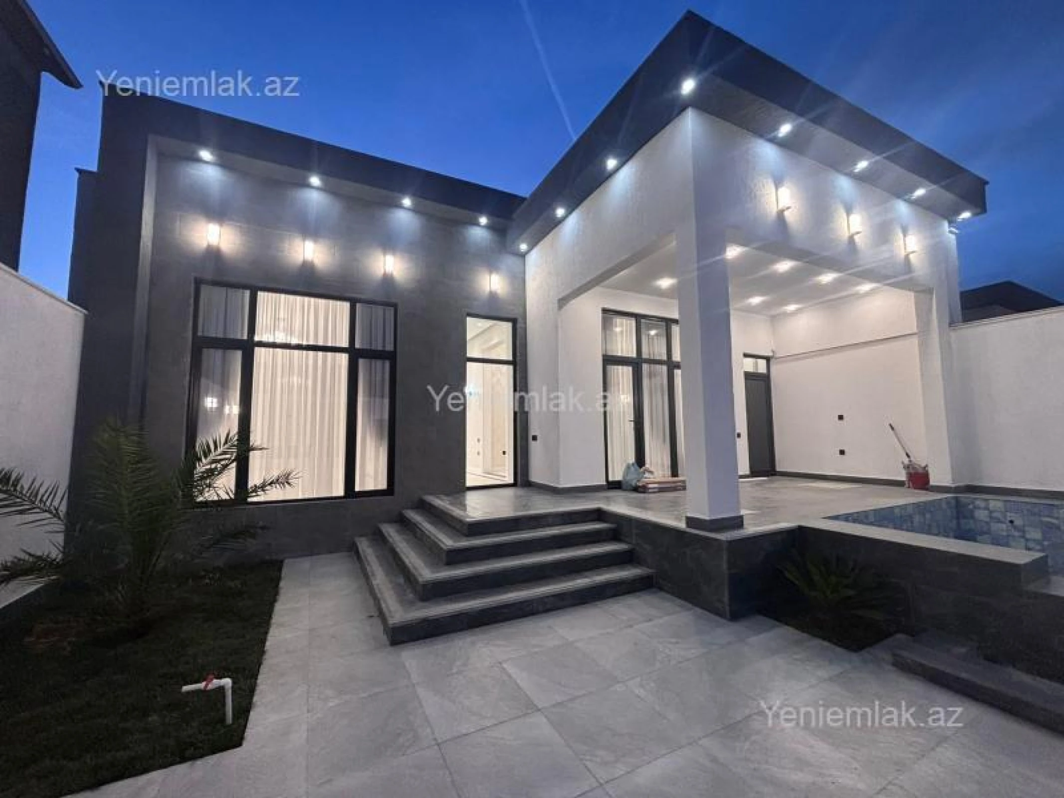 Satılır 4 otaqlı həyət evi 185 m²