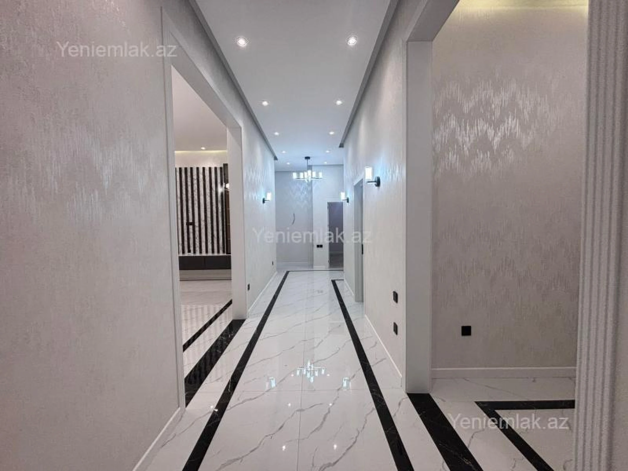 Satılır 4 otaqlı həyət evi 185 m²