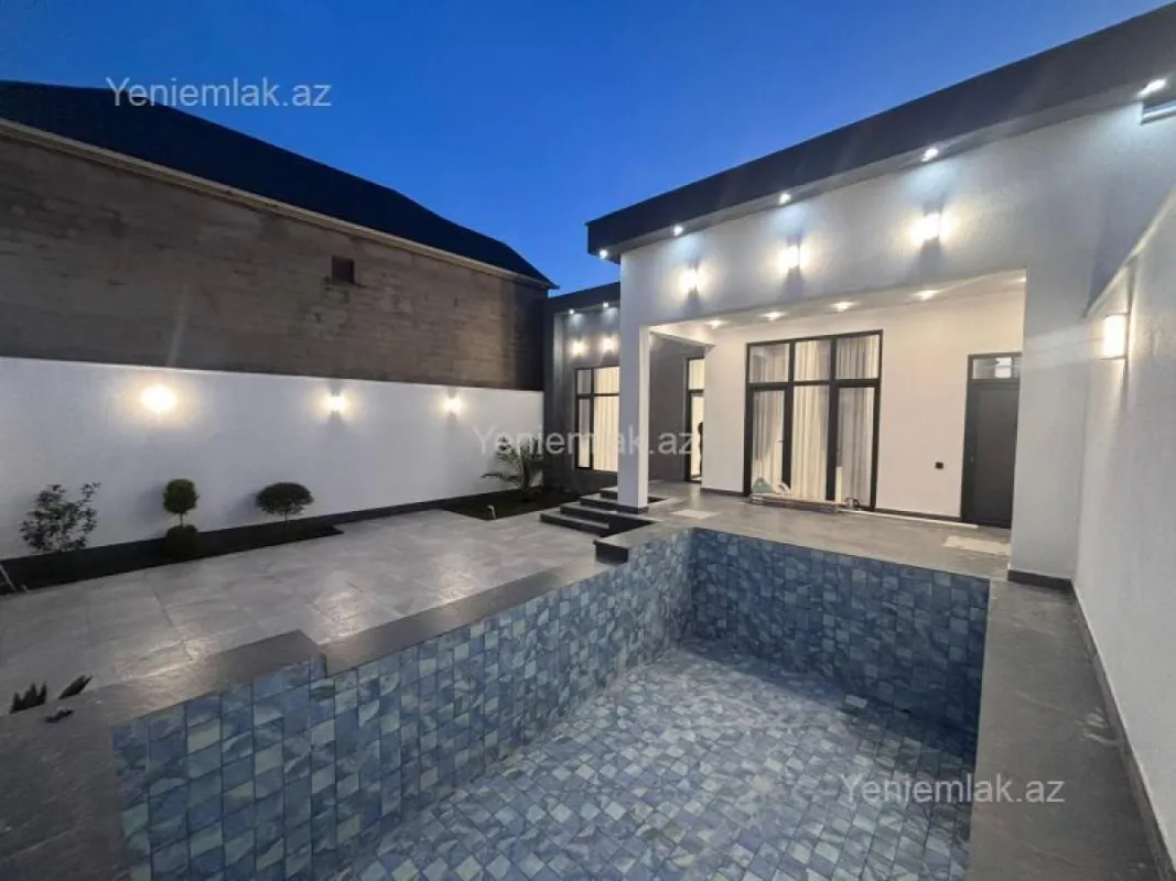 Satılır 4 otaqlı həyət evi 185 m²