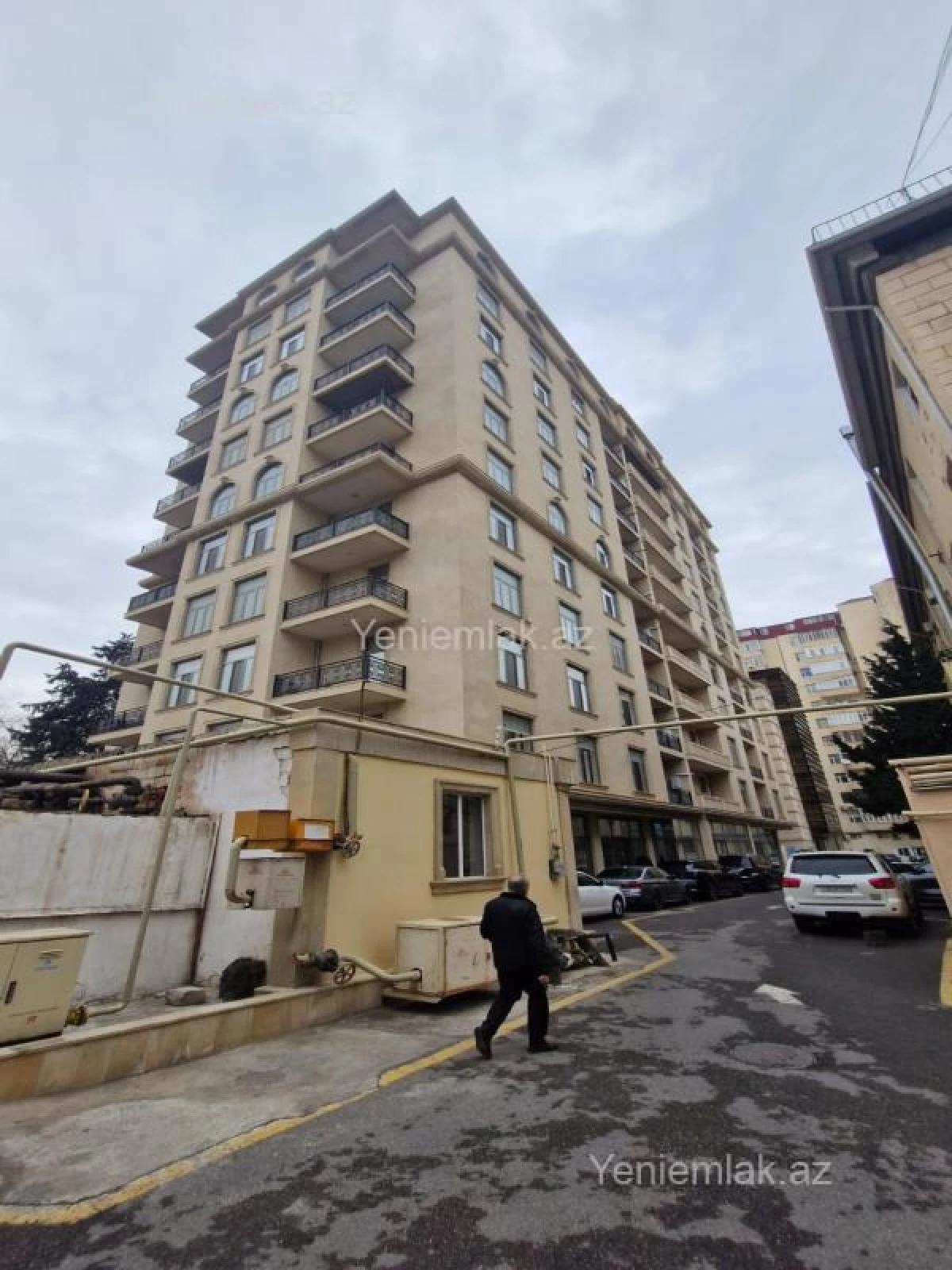 Satılır 3 otaqlı yeni tikili 147 m²