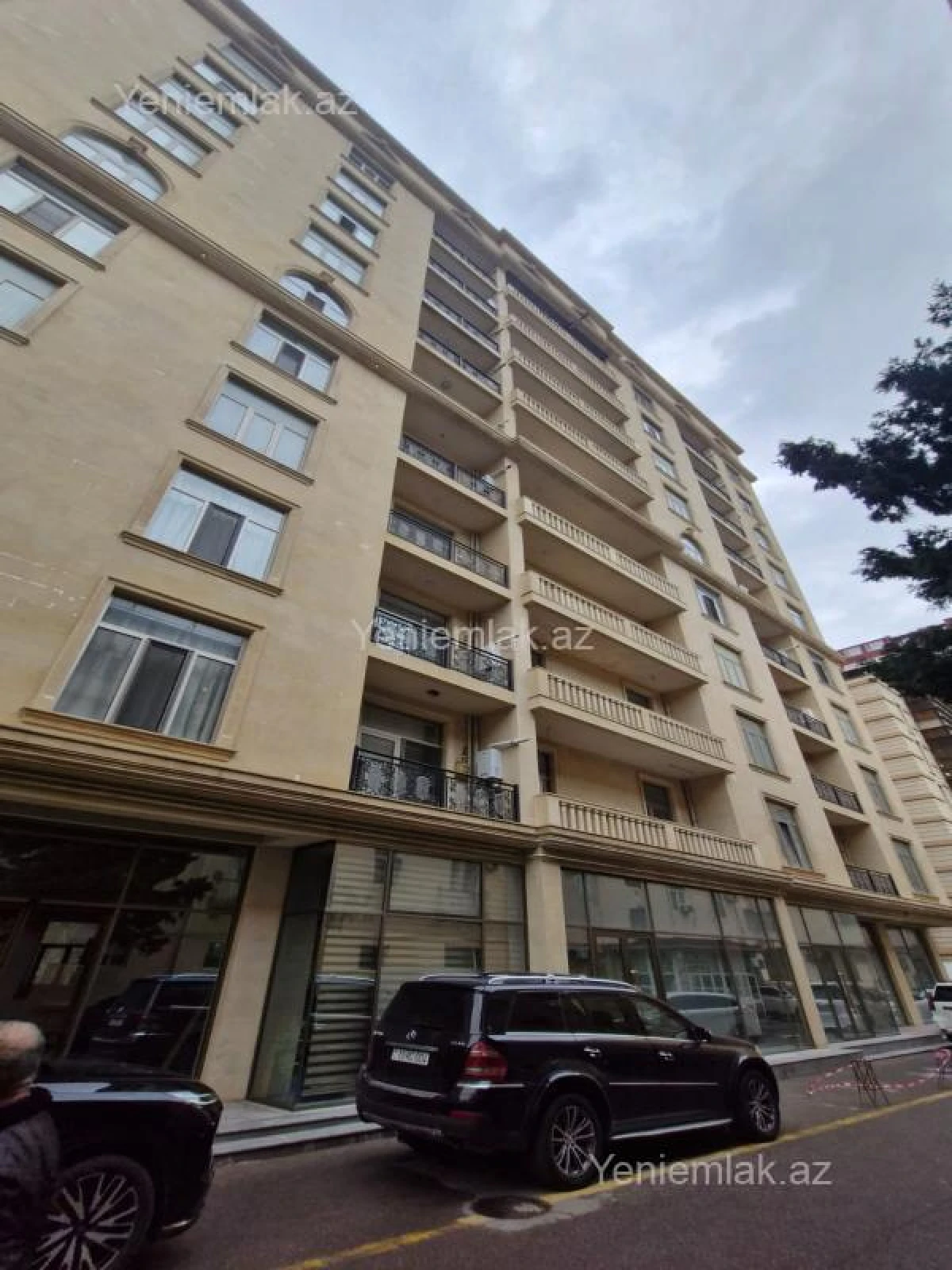 Satılır 3 otaqlı yeni tikili 147 m²