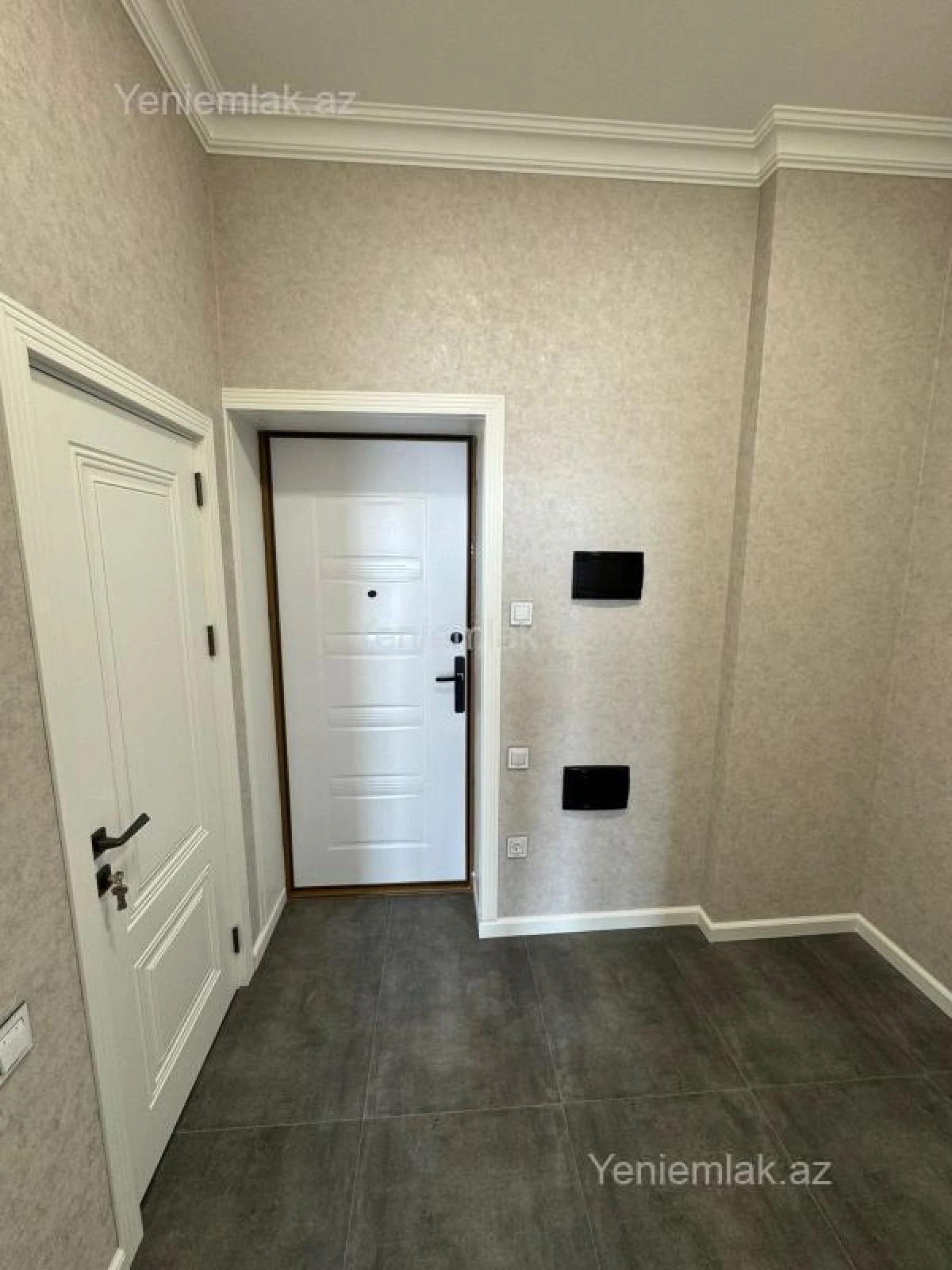 Satılır 2 otaqlı yeni tikili 60 m²