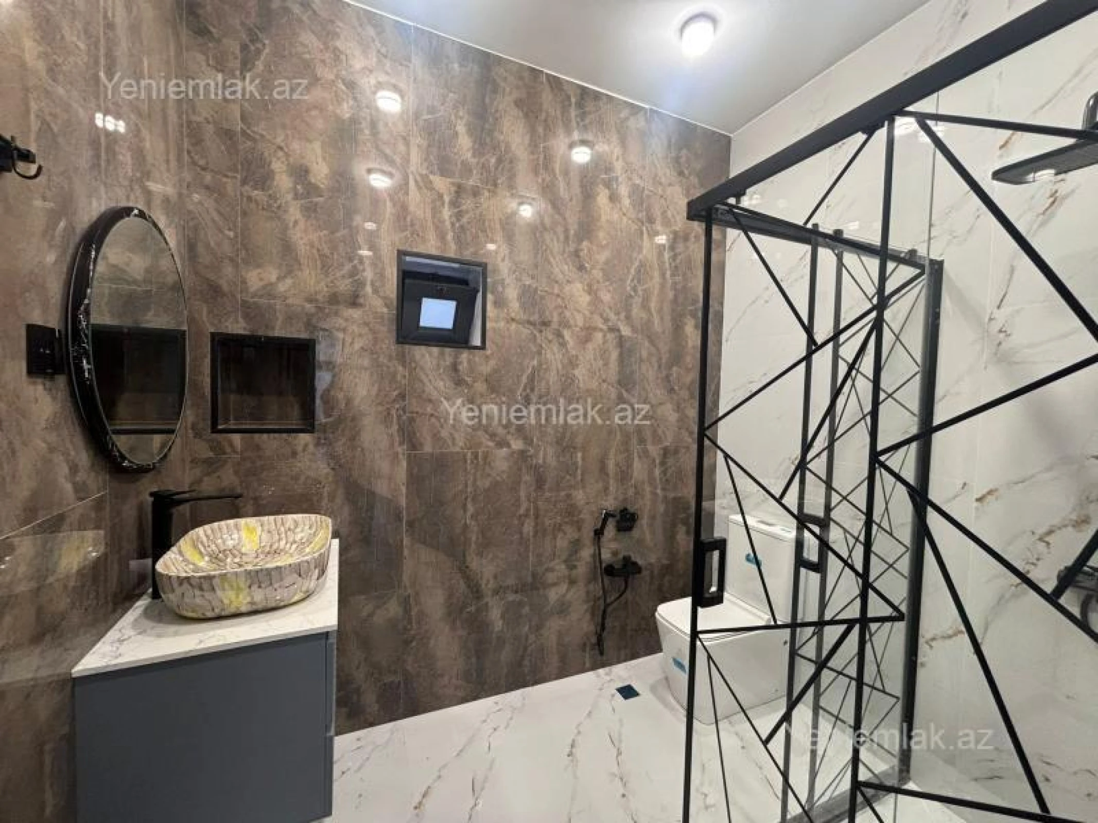 Satılır 4 otaqlı həyət evi 140 m²