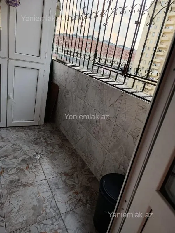 Satılır 3 otaqlı yeni tikili 67 m²