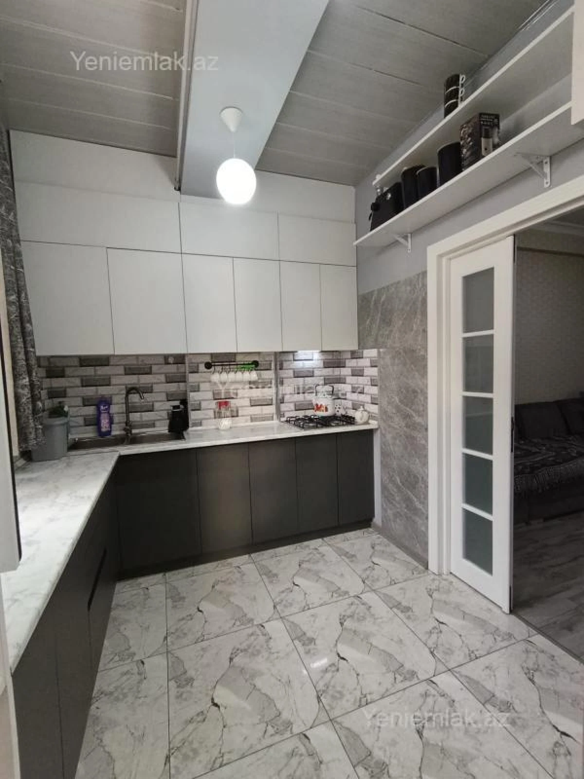 Satılır 3 otaqlı yeni tikili 67 m²