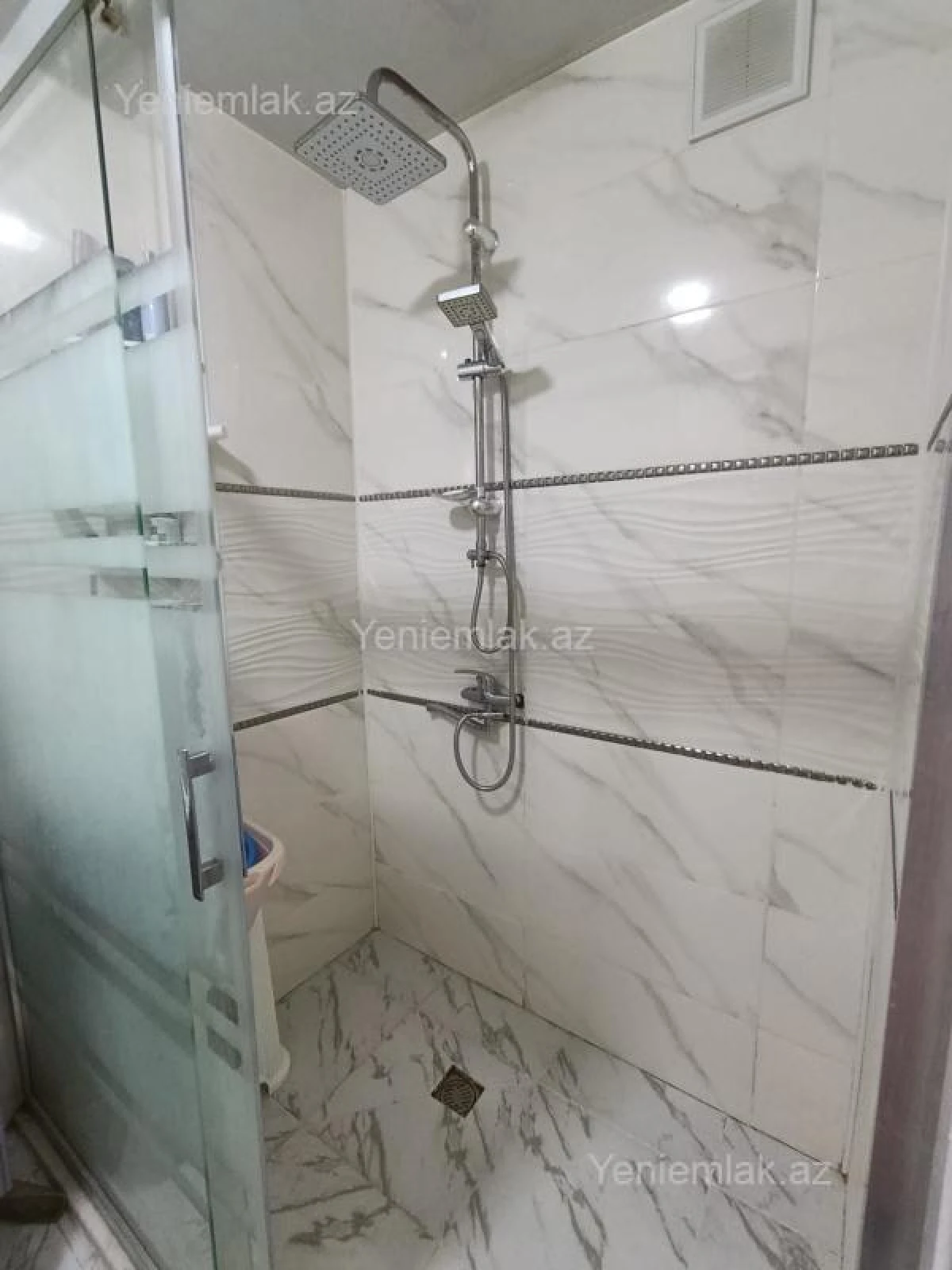 Satılır 3 otaqlı yeni tikili 67 m²