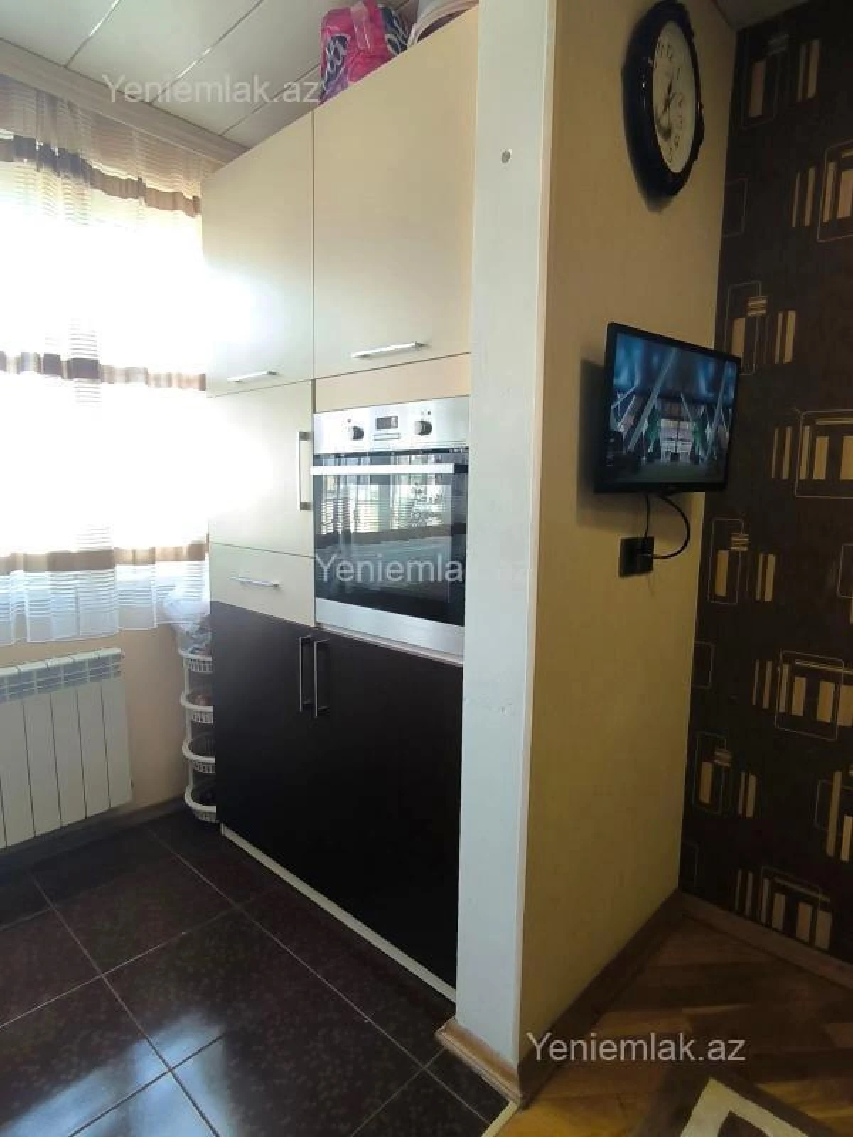 Satılır 3 otaqlı köhnə tikili 85 m²