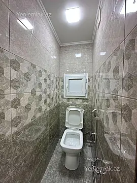 Satılır 2 otaqlı köhnə tikili 65 m²