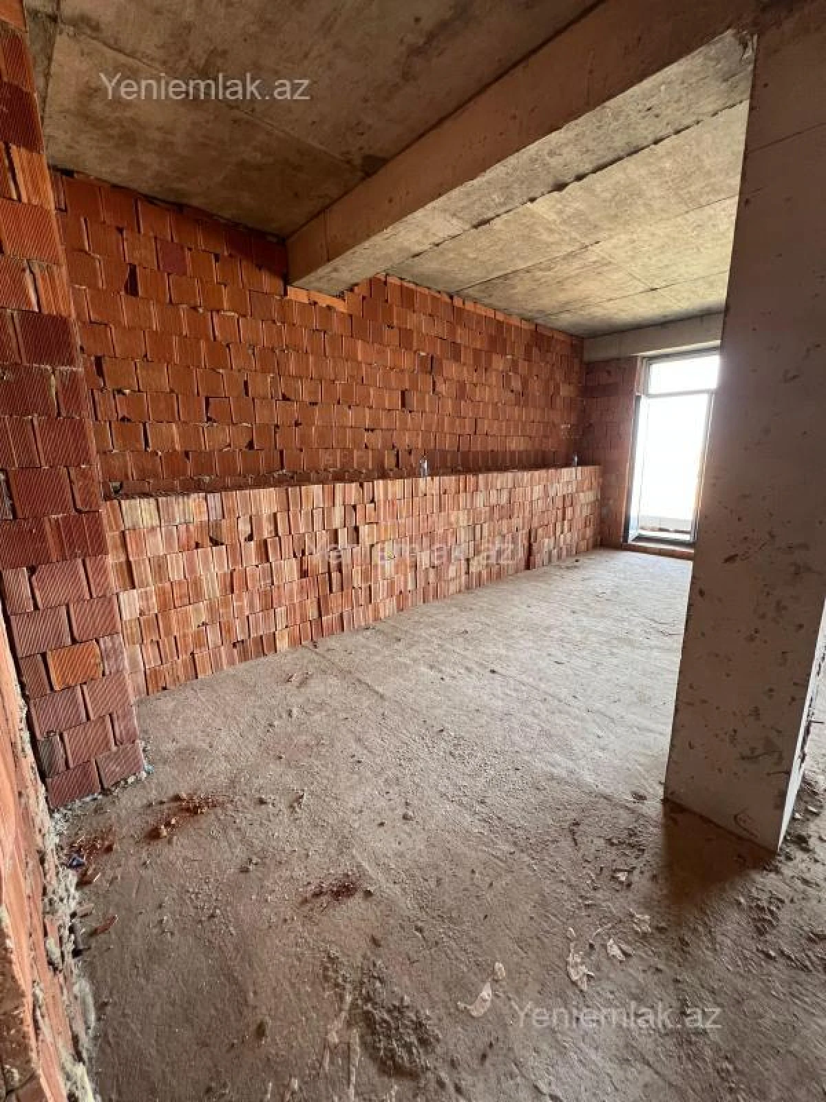 Satılır 3 otaqlı yeni tikili 102 m²