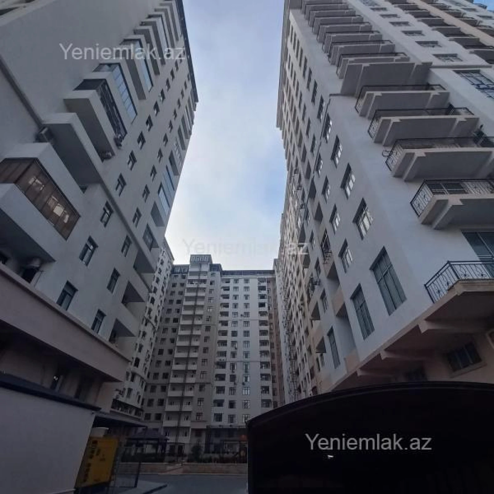 Satılır 3 otaqlı yeni tikili 102 m²