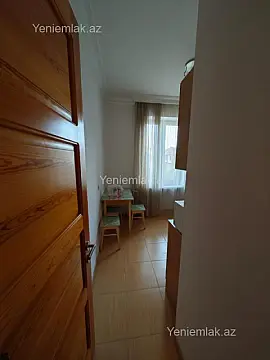 Satılır 1 otaqlı köhnə tikili 30 m²