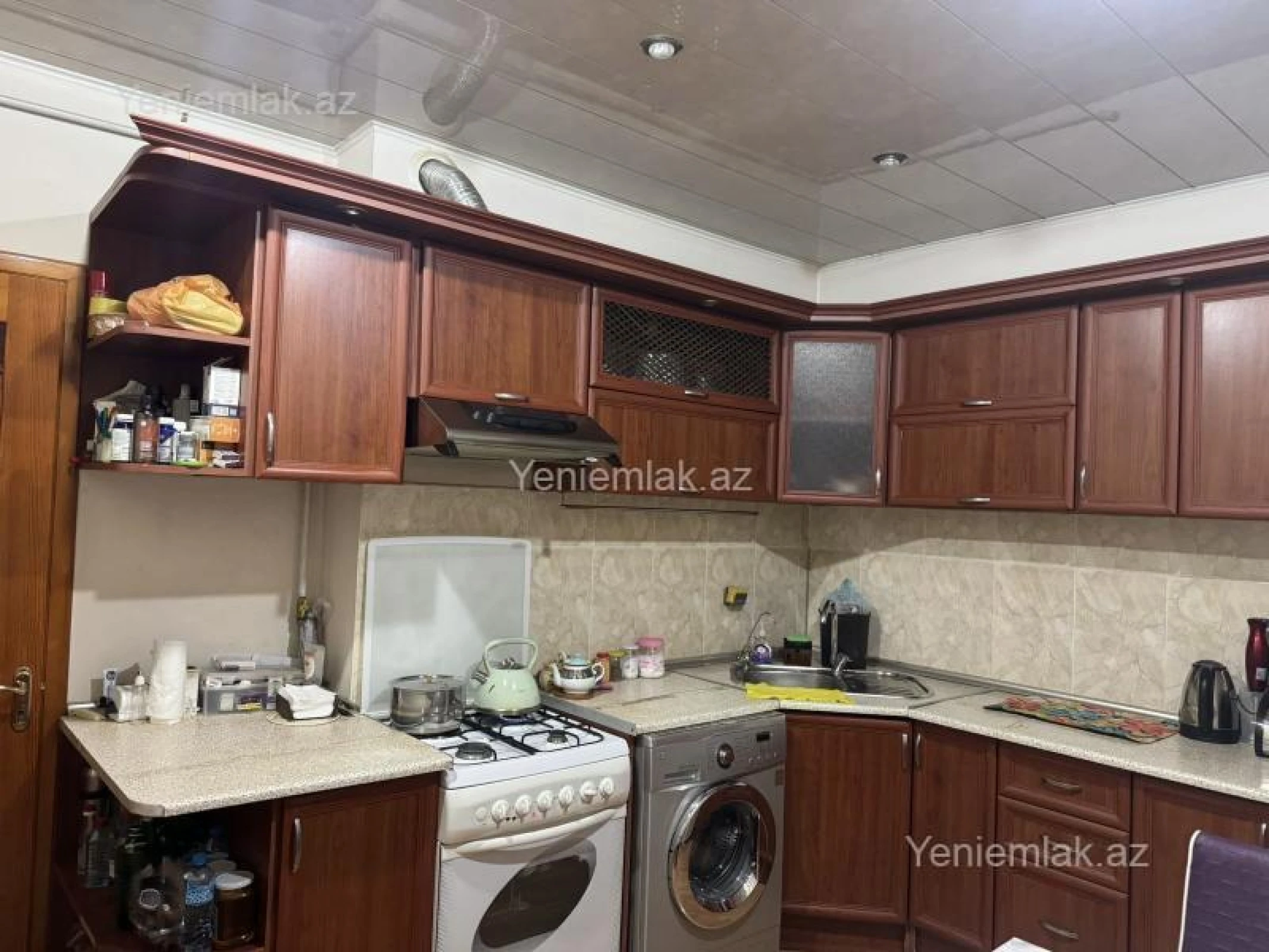Satılır 3 otaqlı yeni tikili 110 m²