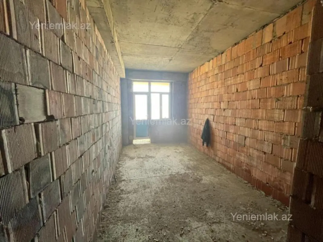 Satılır 3 otaqlı yeni tikili 87 m²