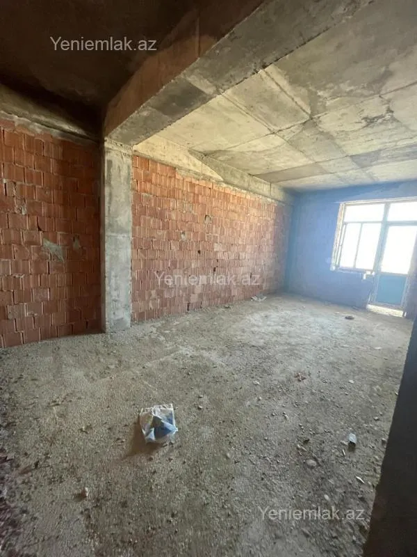 Satılır 3 otaqlı yeni tikili 87 m²