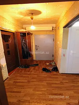 Satılır 3 otaqlı köhnə tikili 70 m²