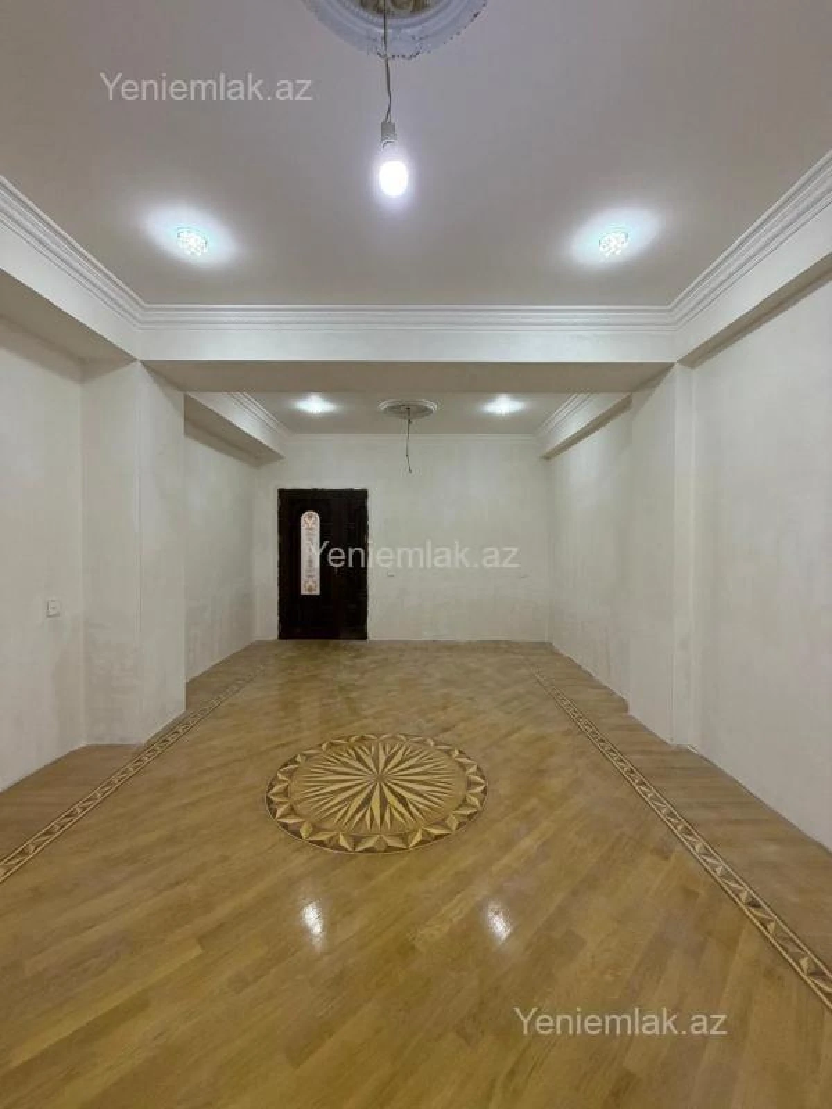 Satılır 3 otaqlı yeni tikili 120 m²