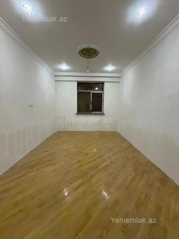 Satılır 3 otaqlı yeni tikili 120 m²