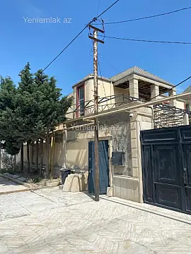 Satılır 5 otaqlı həyət evi 182 m²