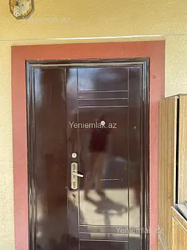 Satılır 5 otaqlı həyət evi 182 m²