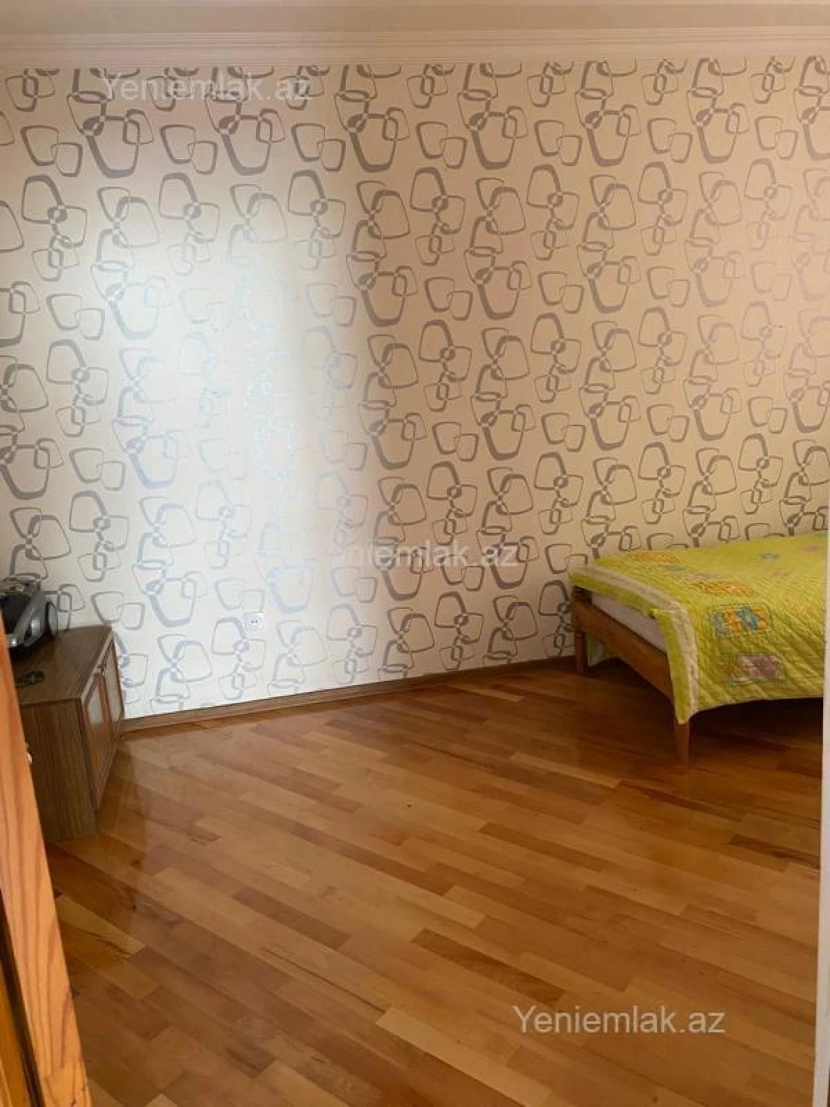Satılır 5 otaqlı həyət evi 182 m²