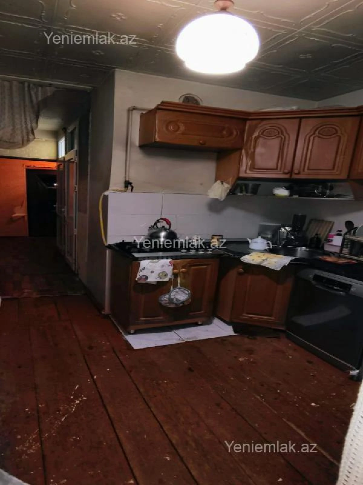 Satılır 3 otaqlı köhnə tikili 74 m²