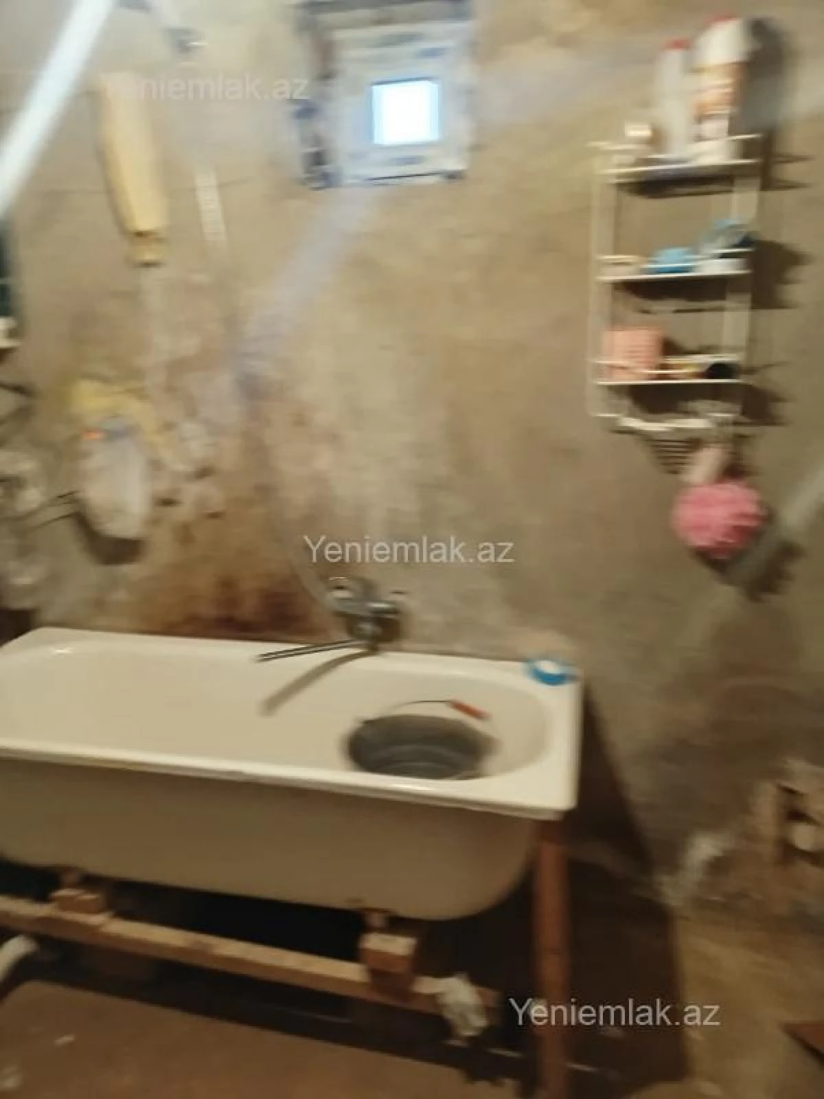 Satılır 4 otaqlı həyət evi 130 m²