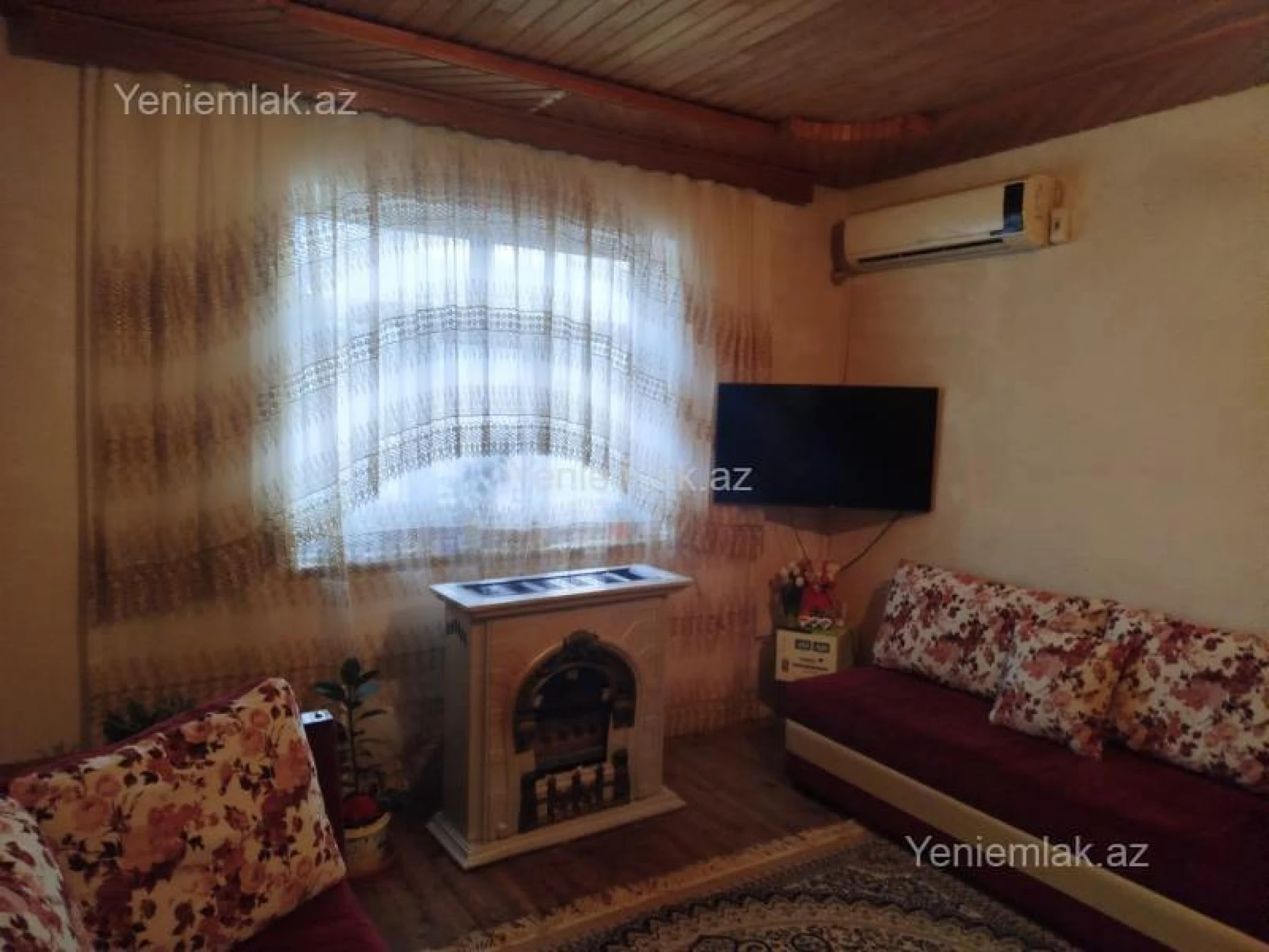 Satılır 4 otaqlı həyət evi 130 m²