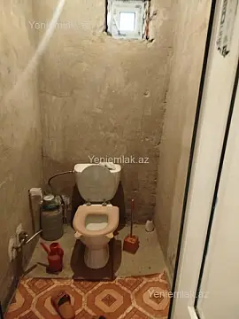 Satılır 4 otaqlı həyət evi 130 m²