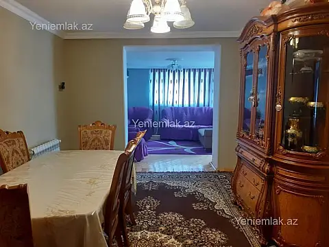 Satılır 4 otaqlı köhnə tikili 95 m²