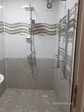 Satılır 4 otaqlı köhnə tikili 95 m²