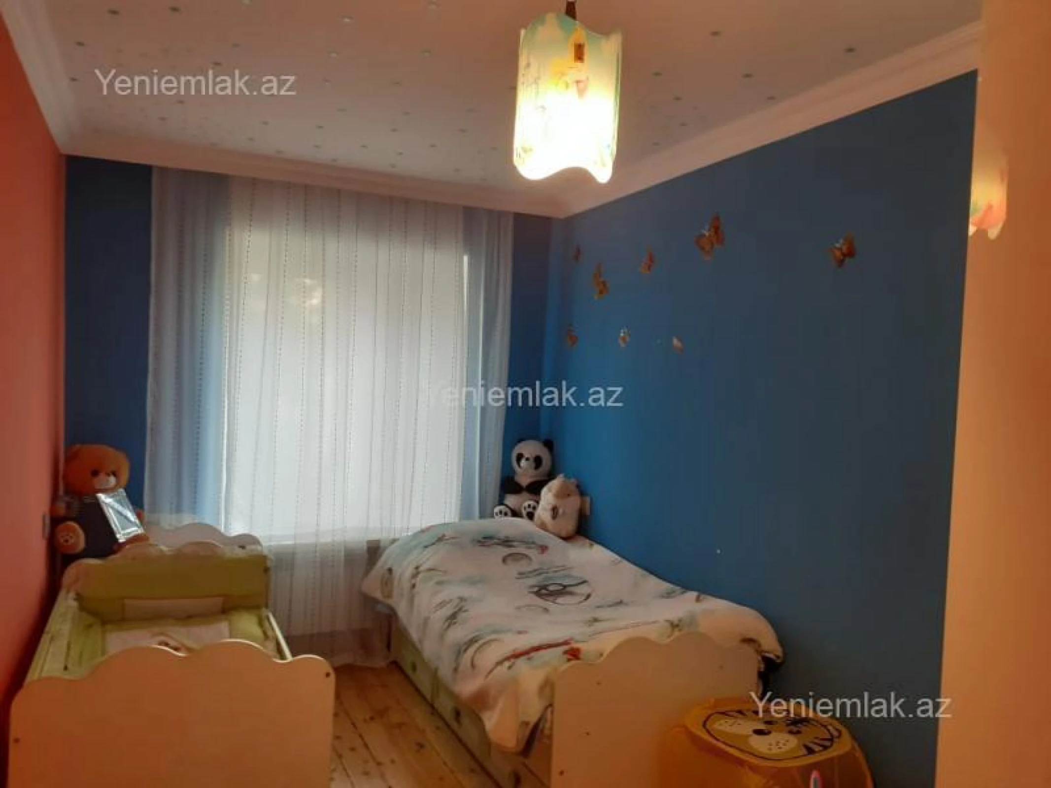 Satılır 4 otaqlı köhnə tikili 95 m²