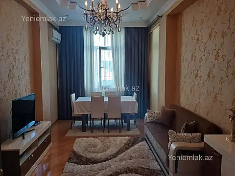Satılır 3 otaqlı yeni tikili 125 m²