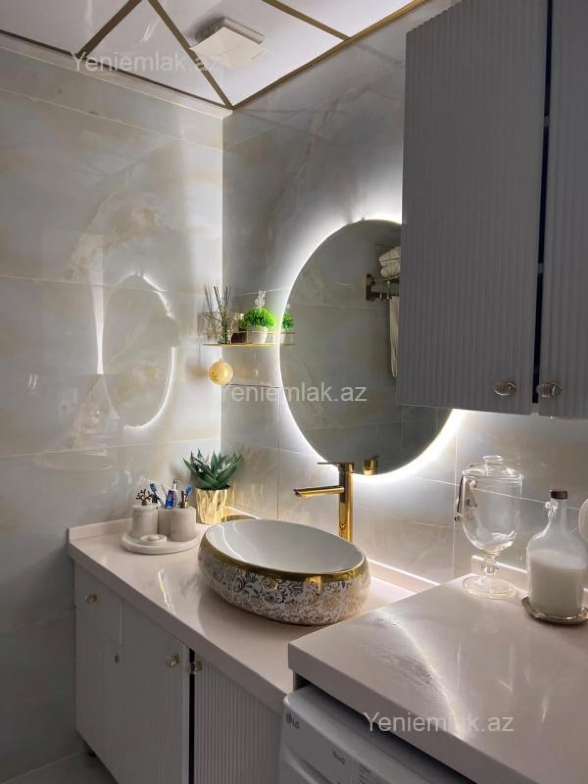 Satılır 3 otaqlı yeni tikili 107 m²