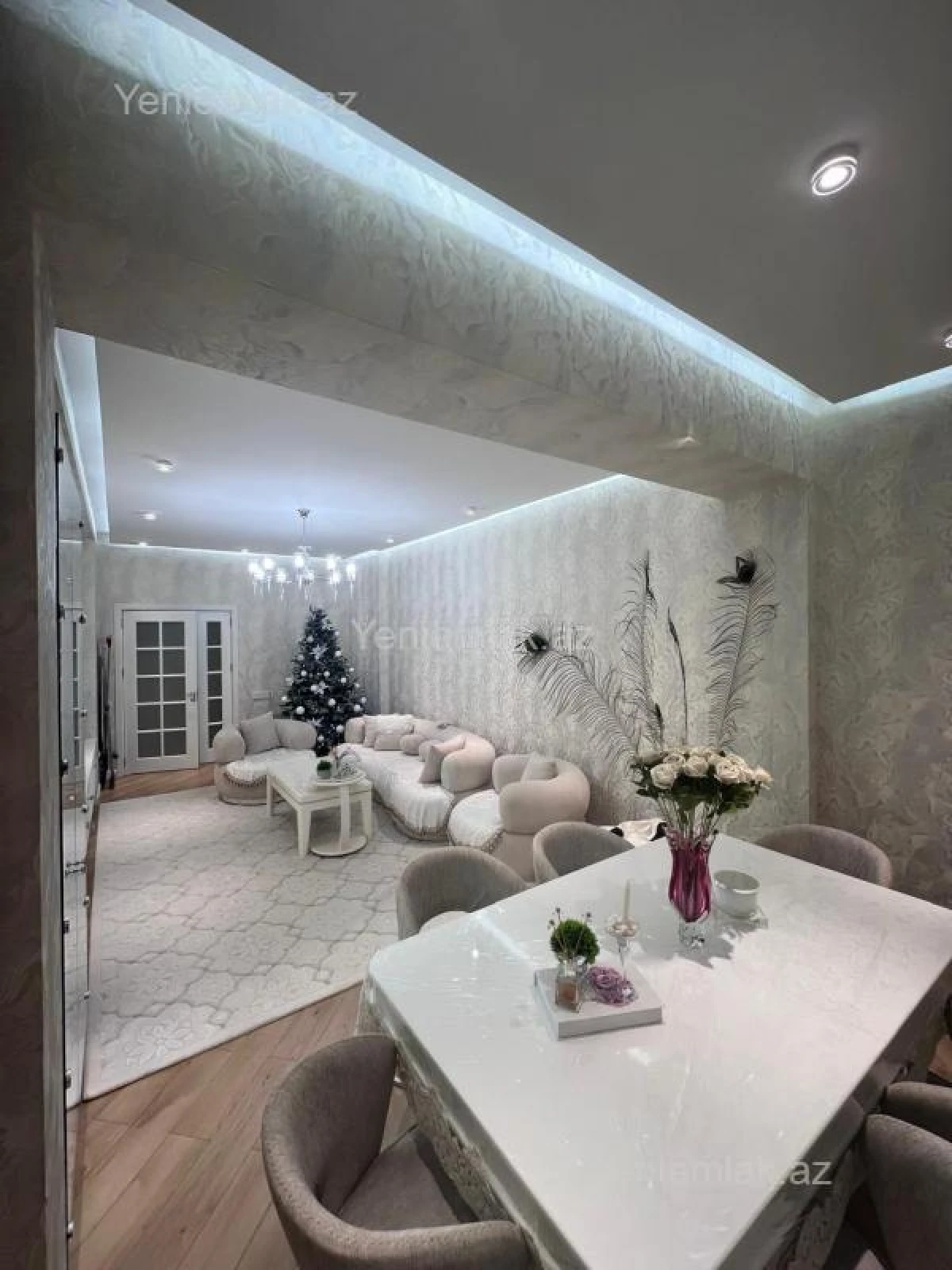 Satılır 3 otaqlı yeni tikili 107 m²