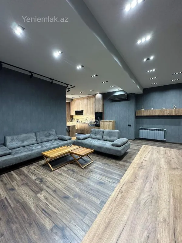 Satılır 4 otaqlı yeni tikili 150 m²