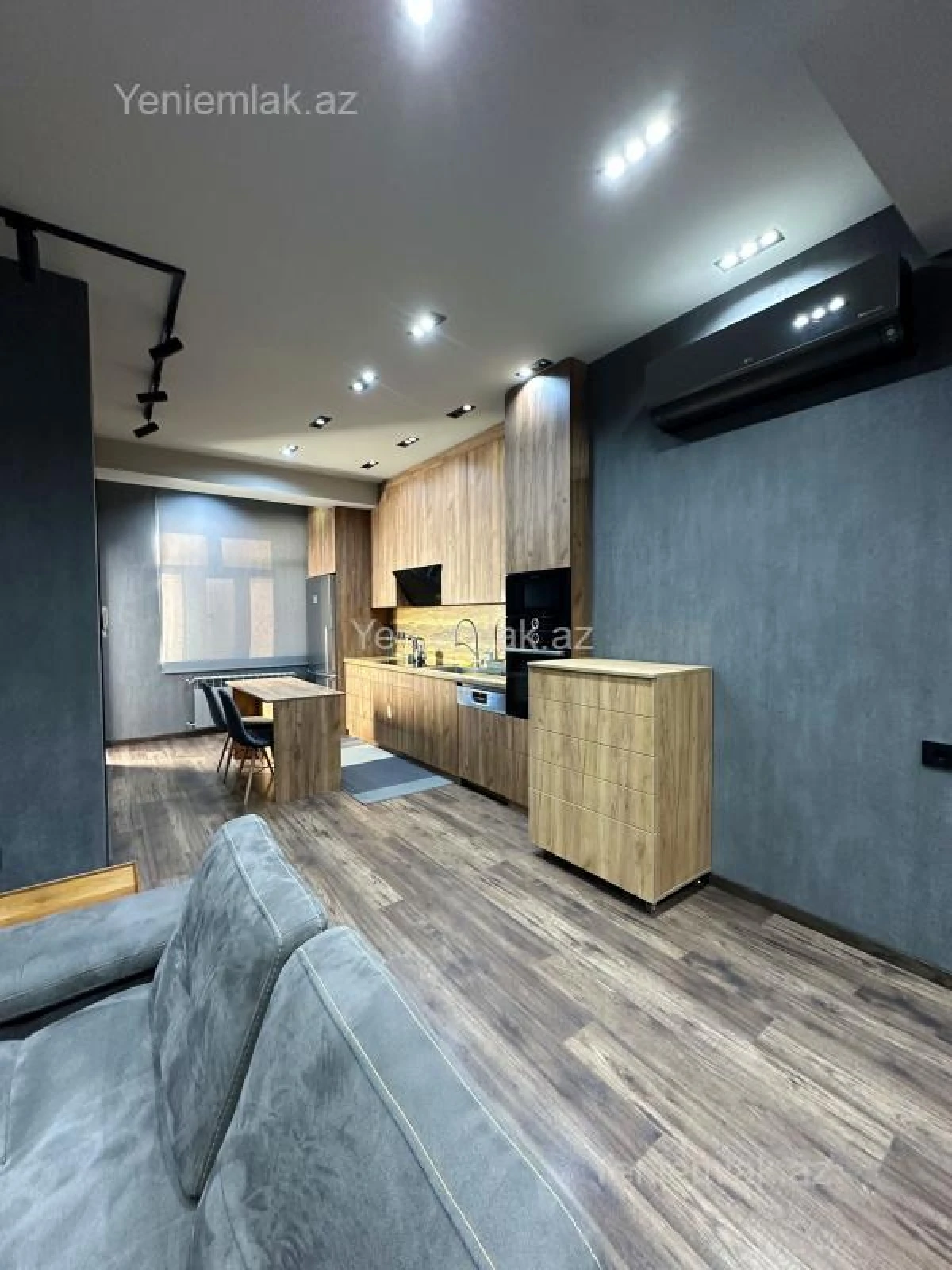 Satılır 4 otaqlı yeni tikili 150 m²