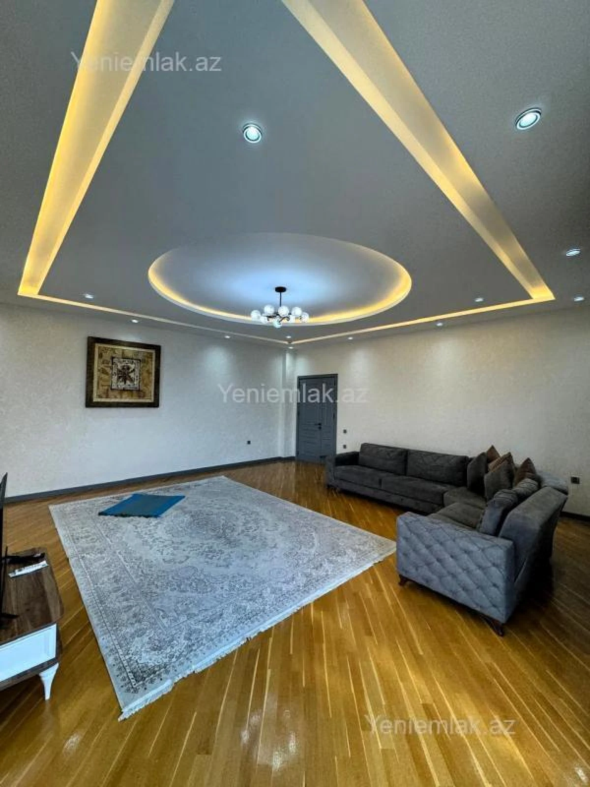 Satılır 3 otaqlı yeni tikili 150 m²