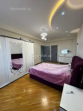 Satılır 3 otaqlı yeni tikili 150 m²