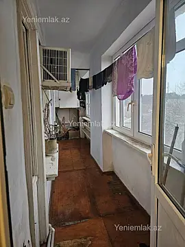 Satılır 3 otaqlı köhnə tikili 80 m²