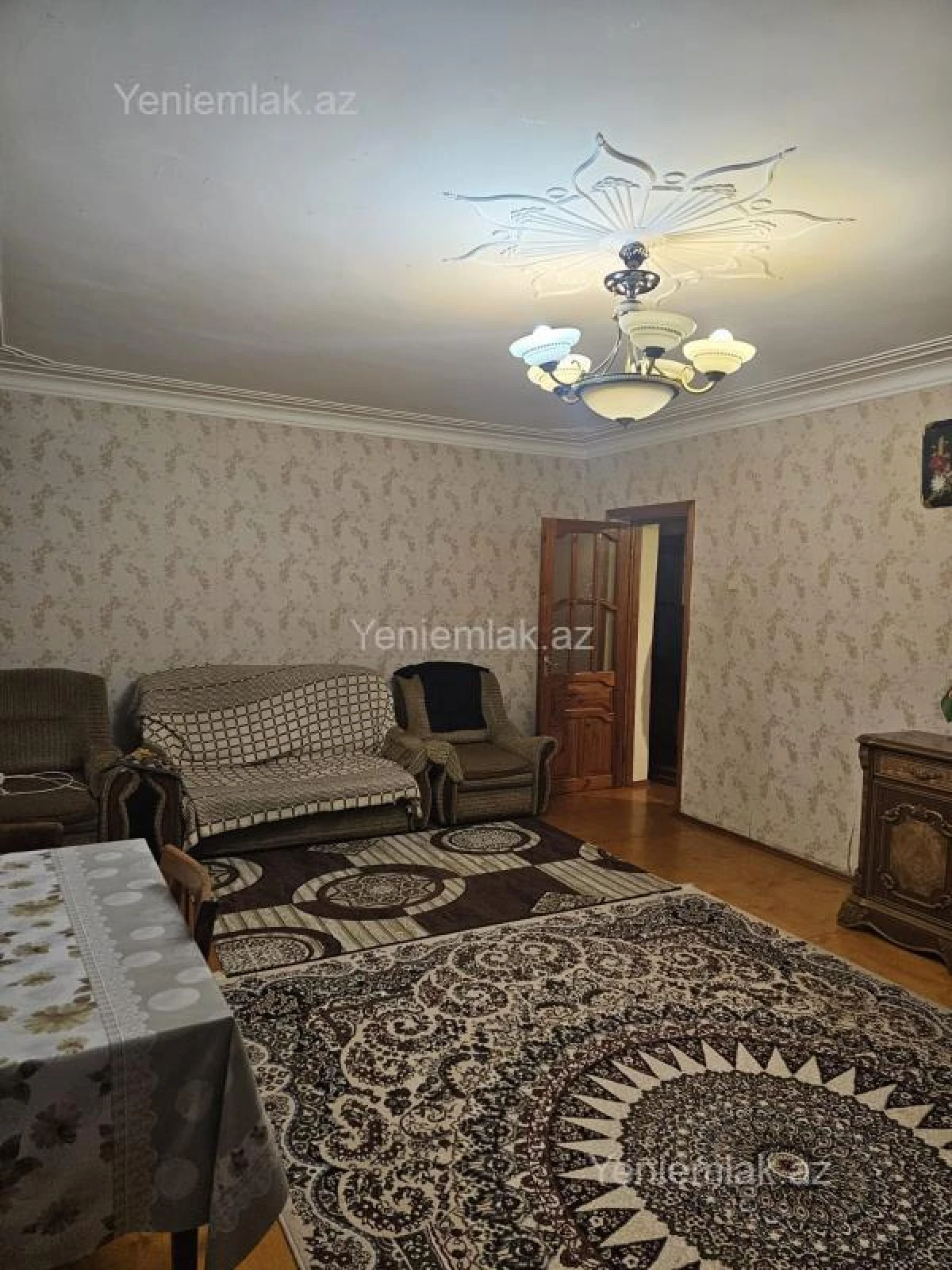 Satılır 3 otaqlı köhnə tikili 80 m²
