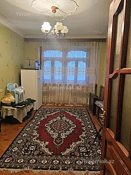 Satılır 3 otaqlı köhnə tikili 80 m²