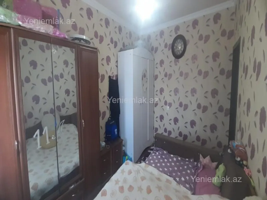 Satılır 3 otaqlı köhnə tikili 68 m²