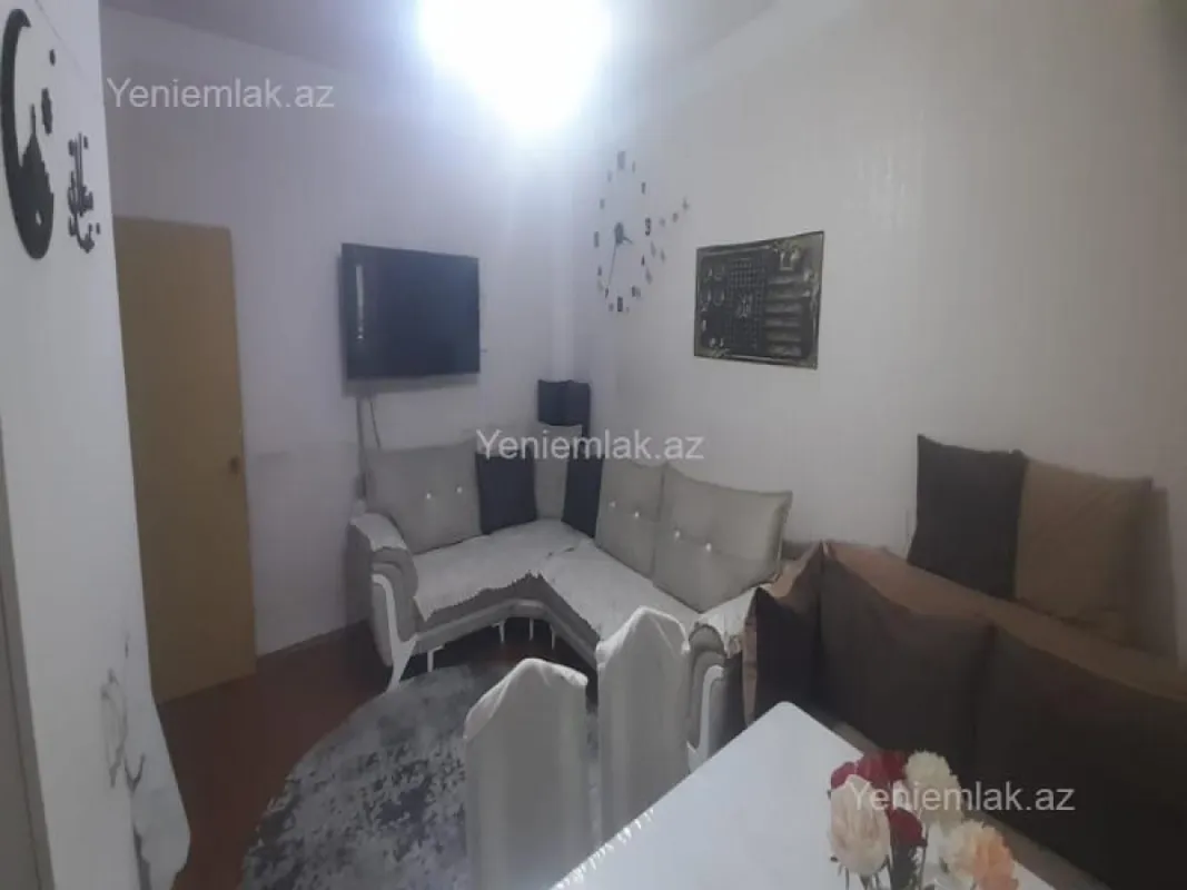 Satılır 3 otaqlı köhnə tikili 68 m²