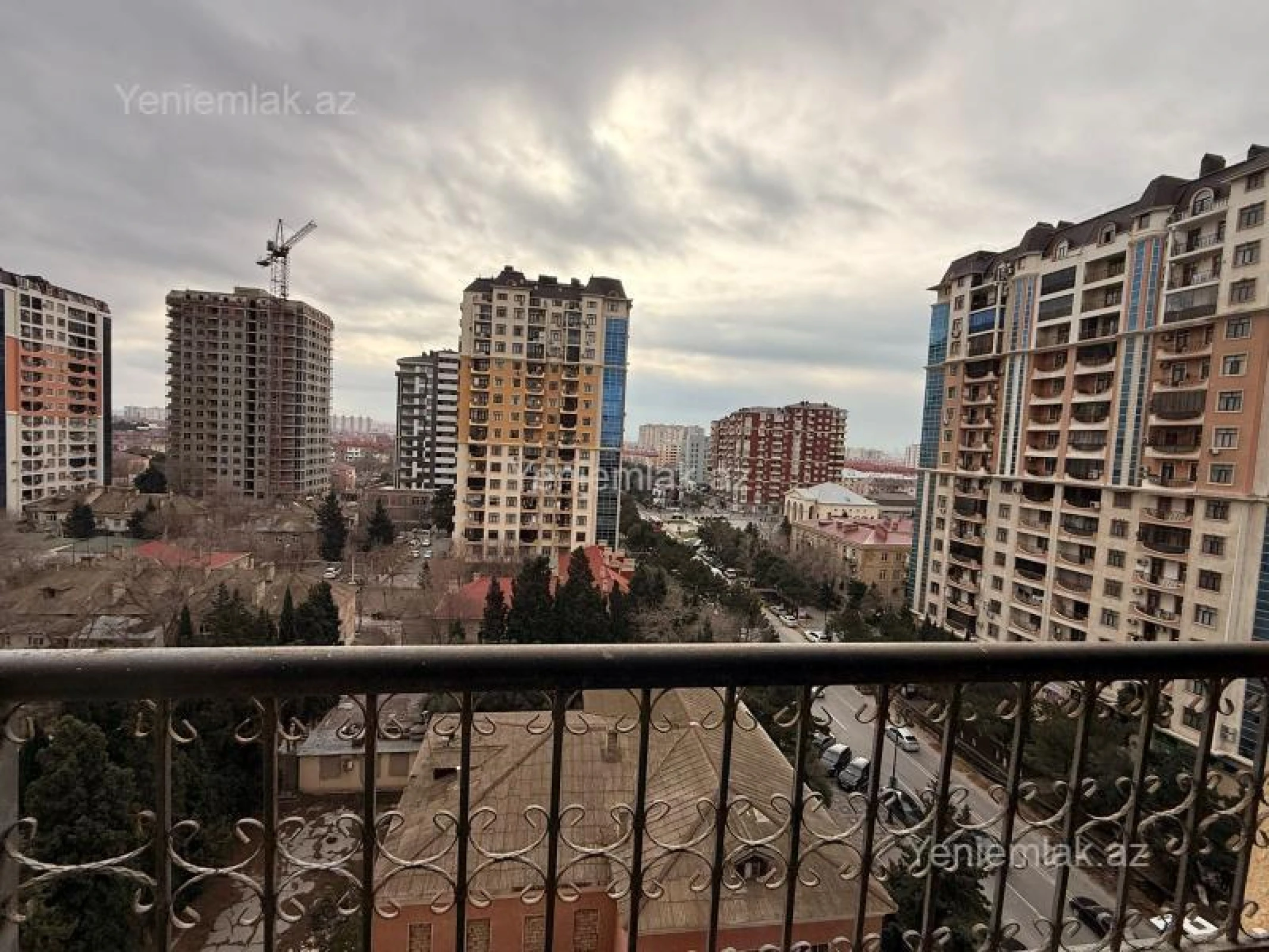 Satılır 2 otaqlı yeni tikili 107 m²