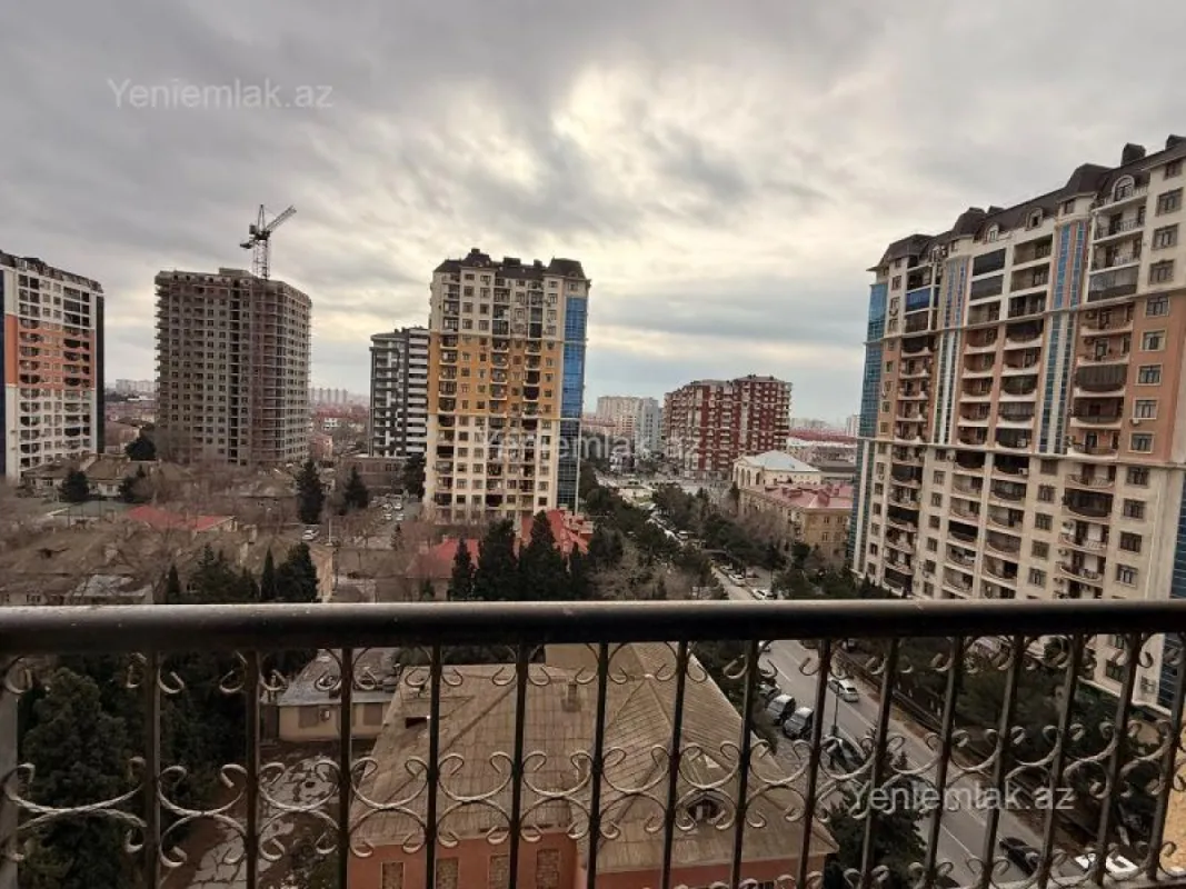 Satılır 2 otaqlı yeni tikili 107 m²