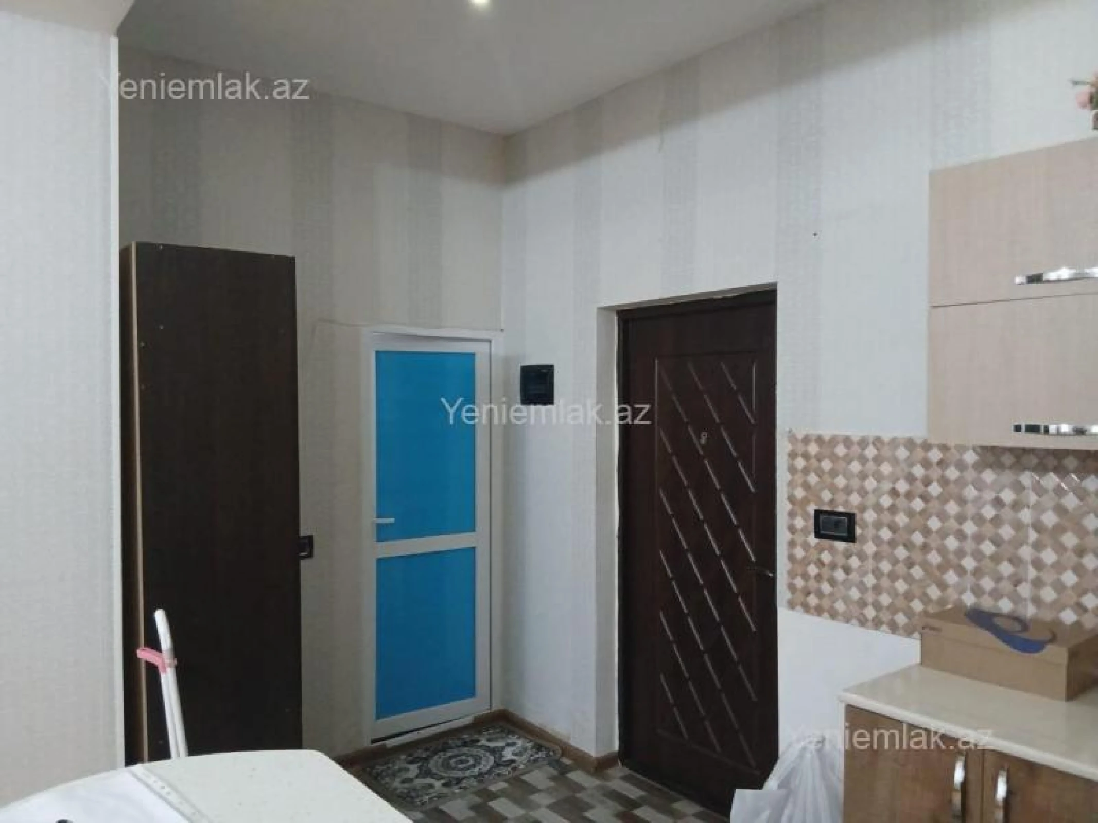 Satılır 2 otaqlı yeni tikili 72 m²