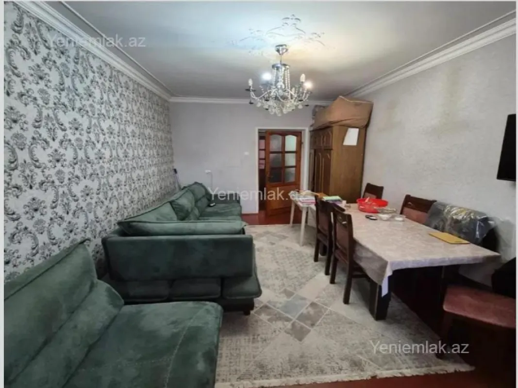 Satılır 2 otaqlı köhnə tikili 52 m²